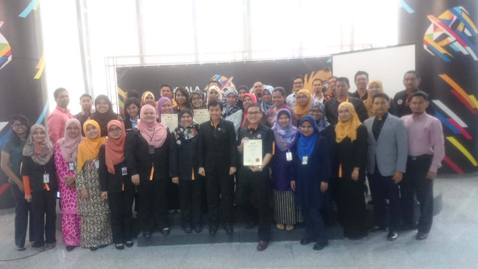 39 orang peserta dari jabatan, bahagian dan agensi di bawah KBS